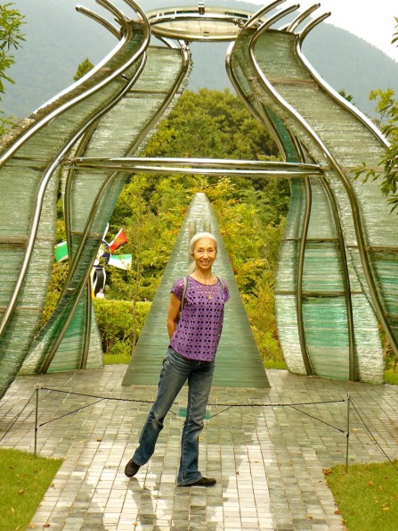 Marika in front of this stunning glass structure in Hakone