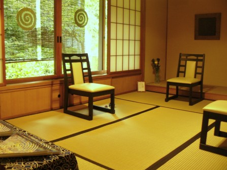 KAMAKURA: Again in our lovely session room at Jochiji temple