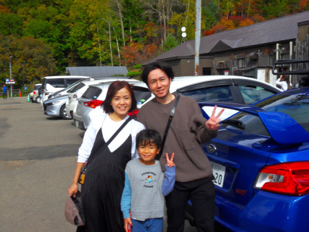 After Sapporo: During the long drive to Hakodate a break at famous Hoheikyo Onsen with the family